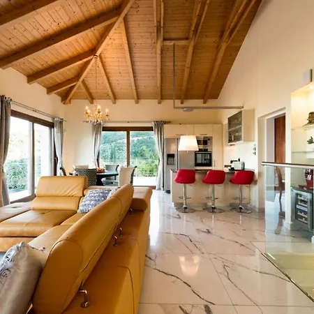 The View Complex Villa Nydri (Lefkada)